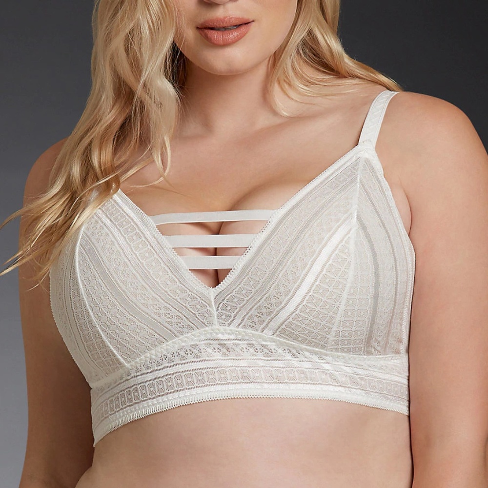 Torrid 1X XL Bralette Bra White Strappy Ladder NWT